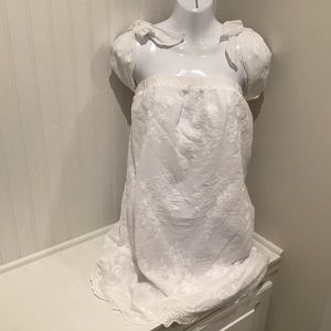 Dress Junior’s Large White  NWT $59